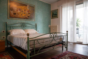 Elegante Alloggio con Parcheggio Gratuito Vicenza